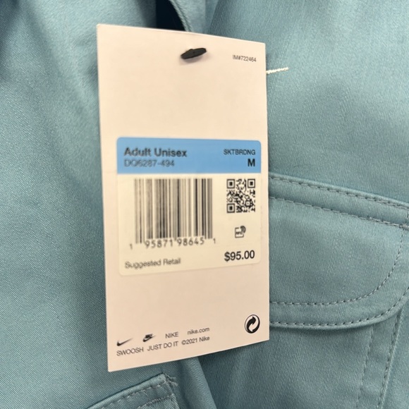 Nike SB Woven Skate Long-Sleeve Button Up DQ6287-494 - Picture 4 of 10